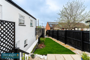 Photo 7- click for photo gallery